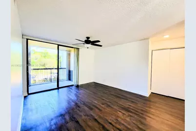 5701 Riverside Dr #201B6, Coral Springs, FL 33067 - Photo 6