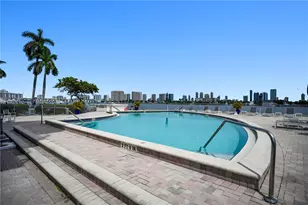 16558 NE 26th Ave, North Miami Beach, FL 33160 - Photo 34