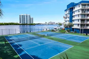 16558 NE 26th Ave, North Miami Beach, FL 33160 - Photo 2