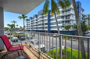 16558 NE 26th Ave, North Miami Beach, FL 33160 - Photo 26