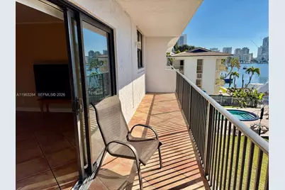 1900 Diana Dr #3C, Hallandale Beach, FL 33009 - Photo 10