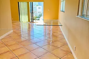 1900 Diana Dr, Hallandale Beach, FL 33009 - Photo 6