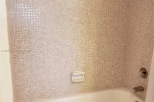 4170 Inverrary Dr, Lauderhill, FL 33319 - Photo 8