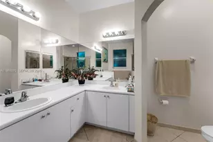 12979 SW 133rd St, Miami, FL 33186 - Photo 10