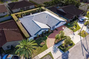 11472 SW 28th Terrace, Miami, FL 33165 - Photo 2