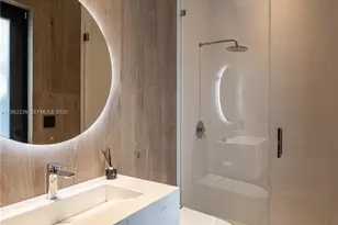 10540 NW 67th Terrace, Doral, FL 33178 - Photo 30