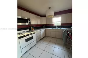 730 Pennsylvania Ave, Miami Beach, FL 33139 - Photo 6