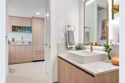 159 NE 6th Street #3311, Miami, FL 33132 - Photo 20