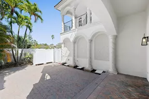 827 SE 2nd Ct, Fort Lauderdale, FL 33301 - Photo 36