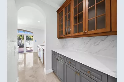 827 SE 2nd Ct, Fort Lauderdale, FL 33301 - Photo 12