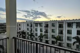 8167 NW 41st St, Doral, FL 33166 - Photo 2