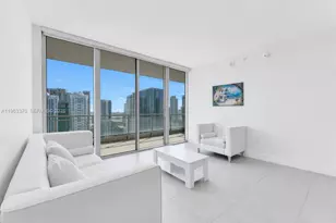92 SW 3rd St, Miami, FL 33130 - Photo 8