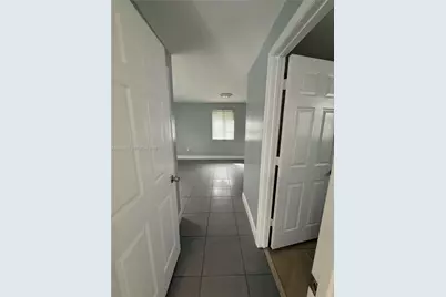 1128 NW 101st St, Miami, FL 33150 - Photo 22