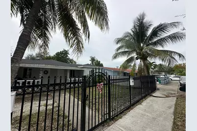 1128 NW 101st St, Miami, FL 33150 - Photo 2