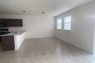 210 NW 109th Ave, Miami, FL 33172 - Photo 4