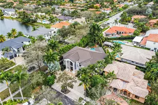 8200 NW 163rd St, Miami Lakes, FL 33016 - Photo 68