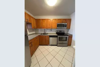 2200 E Hallandale Beach Blvd #310, Hallandale Beach, FL 33009 - Photo 6