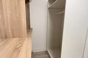 16385 Biscayne Blvd, North Miami Beach, FL 33160 - Photo 28