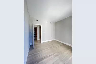 16385 Biscayne Blvd #607, North Miami Beach, FL 33160 - Photo 16