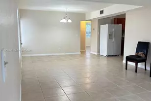 956 NE 80th St, Miami, FL 33138 - Photo 20