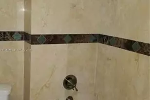 309 Lakeview Dr, Weston, FL 33326 - Photo 12