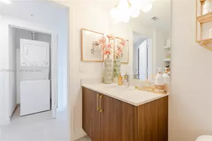 1005 Spring Garden Rd, Miami, FL 33136 - Photo 10