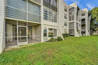 9440 Poinciana Pl #108, Davie, FL 33324 - Photo 34