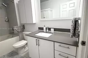 999 SW 1st Ave, Miami, FL 33130 - Photo 10