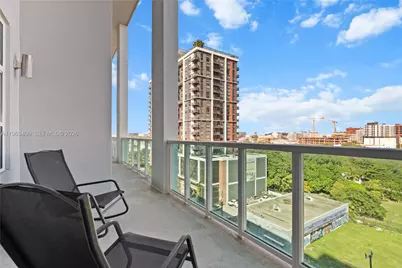 1749 NE Miami Ct #605, Miami, FL 33132 - Photo 8