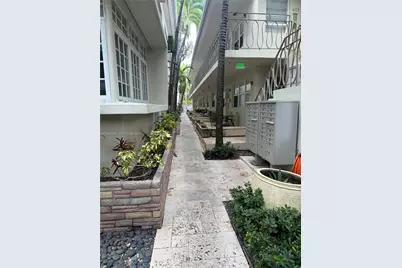 1340 Drexel Ave #303, Miami Beach, FL 33139 - Photo 2