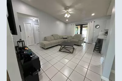 6541 SW 31st St, Miami, FL 33155 - Photo 8