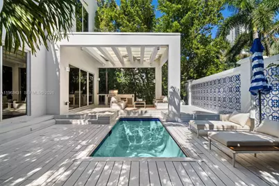 18935 Atlantic Blvd, Sunny Isles Beach, FL 33160 - Photo 12