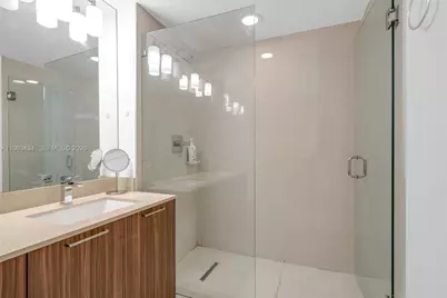 5252 NW 85th Ave #504, Doral, FL 33166 - Photo 22