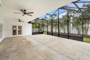 15507 NW 82nd Ct, Miami Lakes, FL 33016 - Photo 10