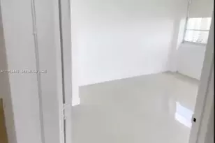 801 Brickell Bay Dr, Miami, FL 33131 - Photo 14