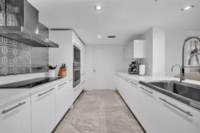 200 Sunny Isles Blvd #TH-205, Sunny Isles Beach, FL 33160 - Photo 10