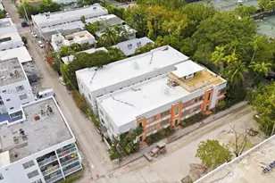 736 12th St, Miami Beach, FL 33139 - Photo 24