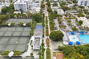 736 12th St, Miami Beach, FL 33139 - Photo 32