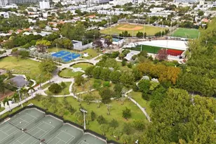 736 12th St, Miami Beach, FL 33139 - Photo 30