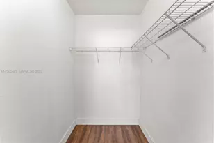 36 NW 6th Ave, Miami, FL 33128 - Photo 20
