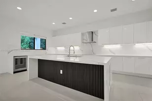 10386 SW 57th Ct, Cooper City, FL 33328 - Photo 6