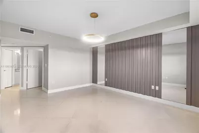 20000 E Country Club Dr #716, Aventura, FL 33180 - Photo 26