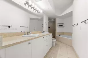 20000 E Country Club Dr, Aventura, FL 33180 - Photo 26