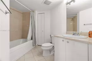 20000 E Country Club Dr, Aventura, FL 33180 - Photo 30