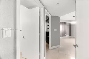 20000 E Country Club Dr, Aventura, FL 33180 - Photo 22