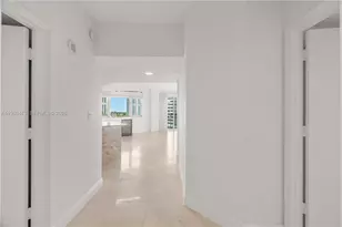 20000 E Country Club Dr, Aventura, FL 33180 - Photo 2