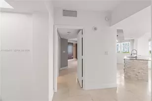 20000 E Country Club Dr, Aventura, FL 33180 - Photo 20