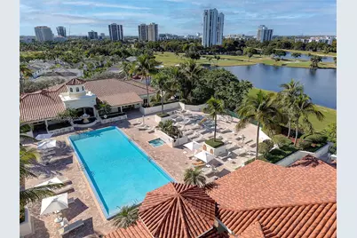 20000 E Country Club Dr #716, Aventura, FL 33180 - Photo 44