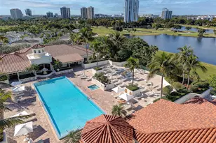 20000 E Country Club Dr, Aventura, FL 33180 - Photo 44