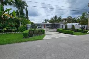2543 Gulfstream Ln, Fort Lauderdale, FL 33312 - Photo 2